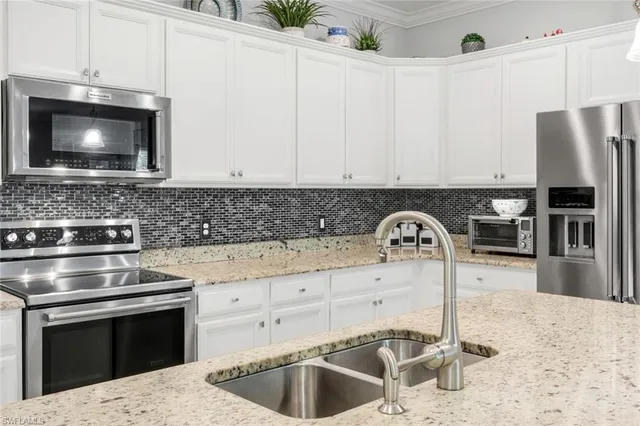 $624,900 | 4244 Raffia Palm Circle, Naples, FL 34119