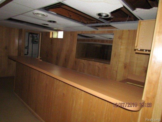 19701 Huntington Road Detroit, MI 48219 - Photo 10 of 10 IMG_1097