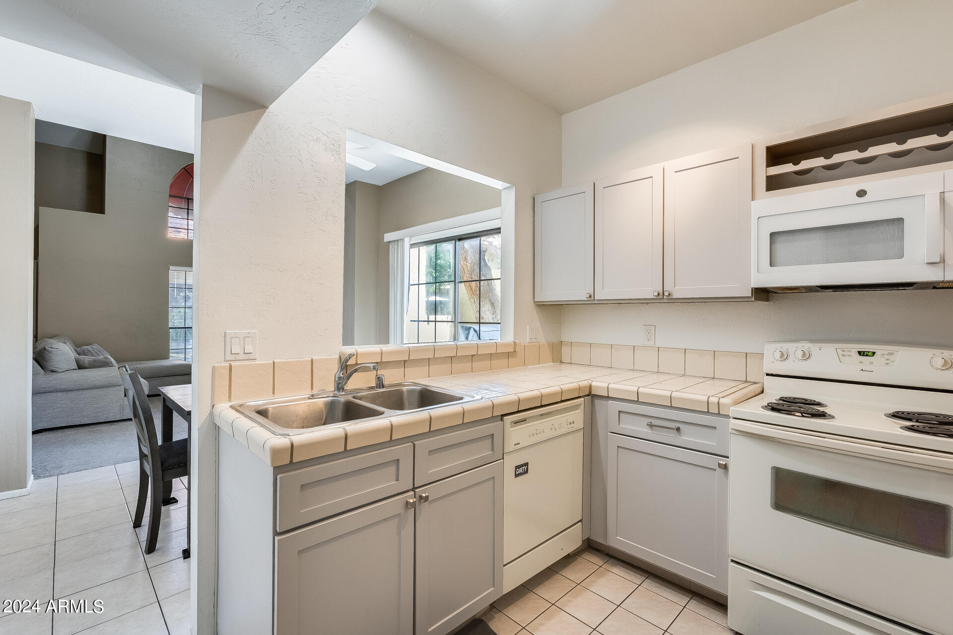 1126 West Elliot Road, Unit 1042 Chandler, AZ 85224 - Photo 15 of 32