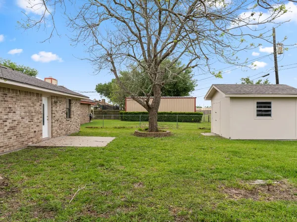 $235,000 | 1808 Leissner Street, Bay City, TX 77414