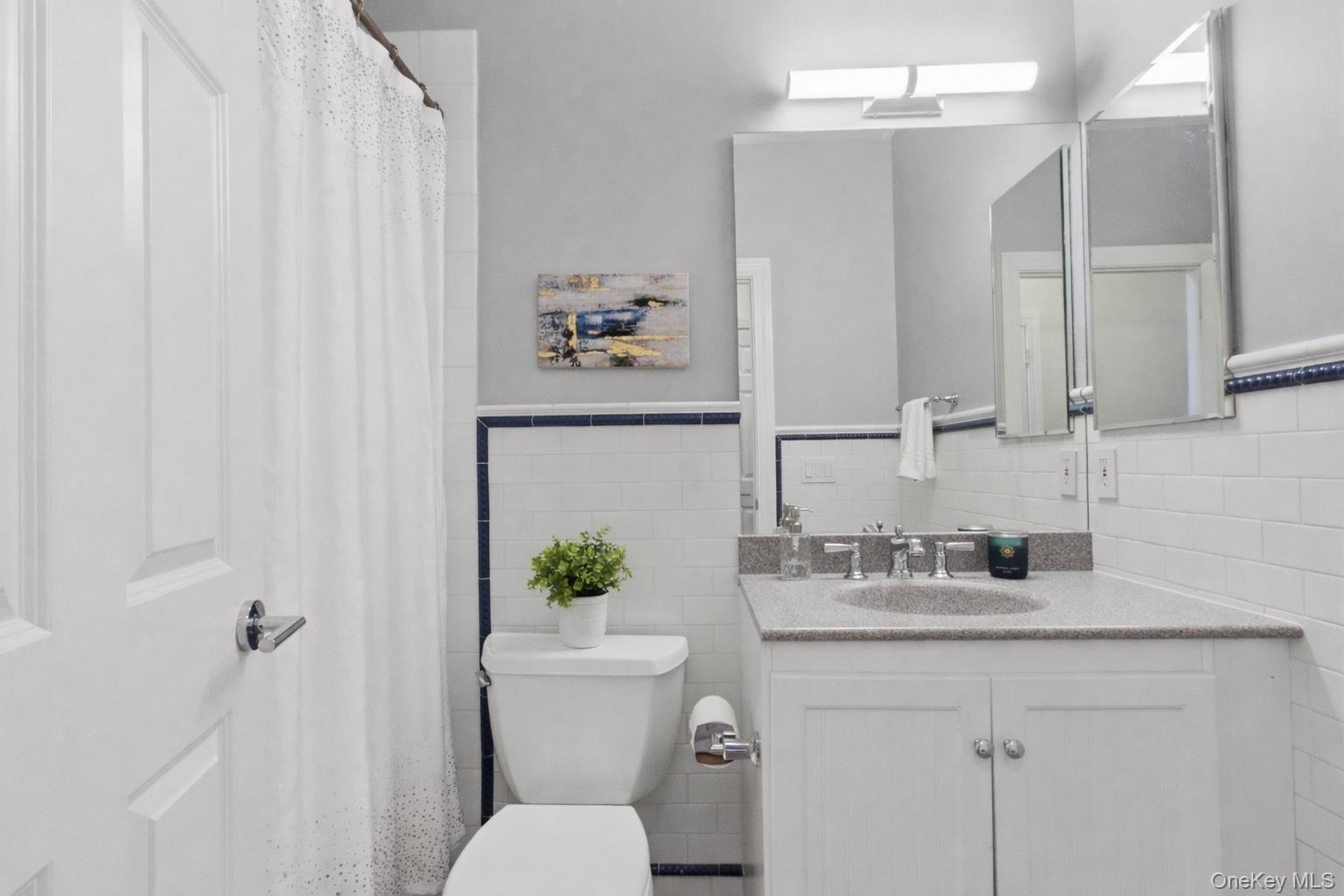 4 Johnson Place Rye, NY 10580 - Photo 22 of 44 En-suite bath for guest room/office