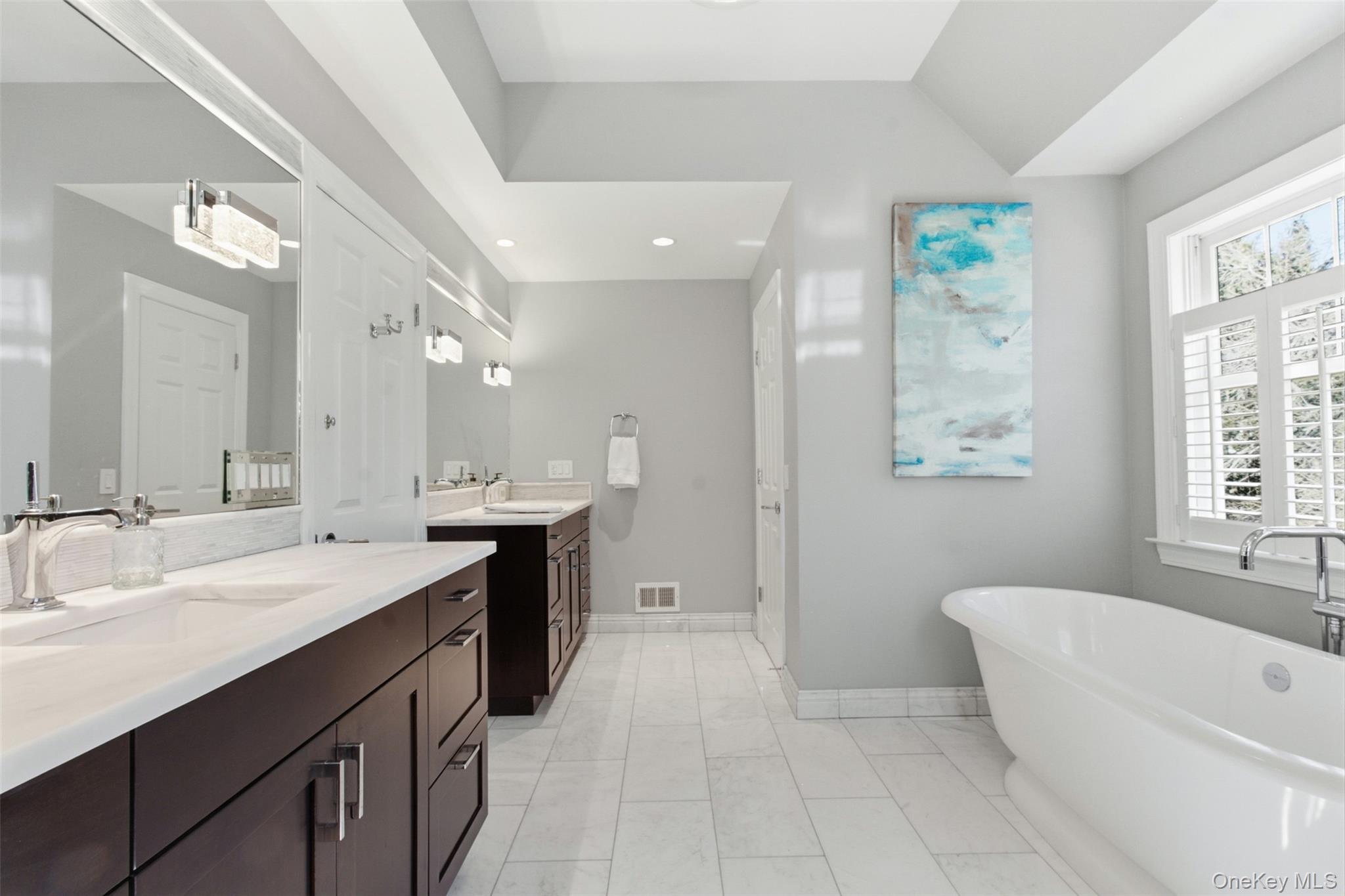 4 Johnson Place Rye, NY 10580 - Photo 27 of 44 Spa bath with a soaking tub, steam shower and double vanities