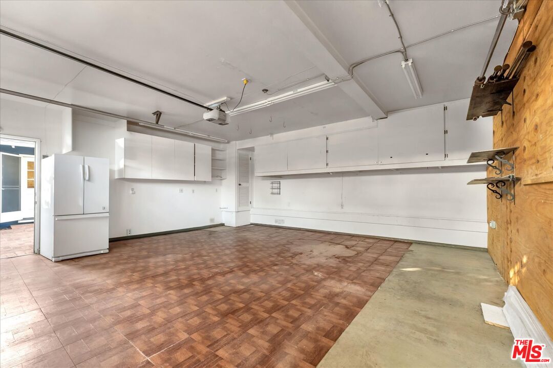 5500 Colbath Avenue Sherman Oaks, CA 91401 - Photo 53 of 54