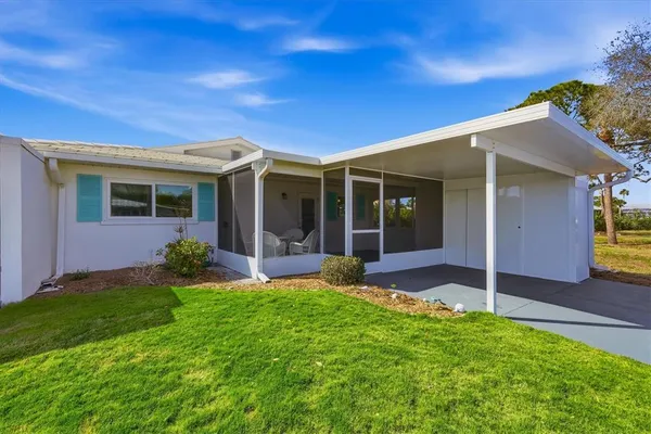 $360,000 | 621 Fair Winds Drive, Unit 621, Nokomis, FL 34275