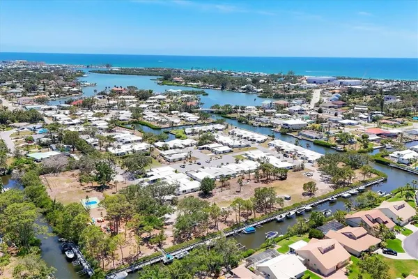 $360,000 | 621 Fair Winds Drive, Unit 621, Nokomis, FL 34275