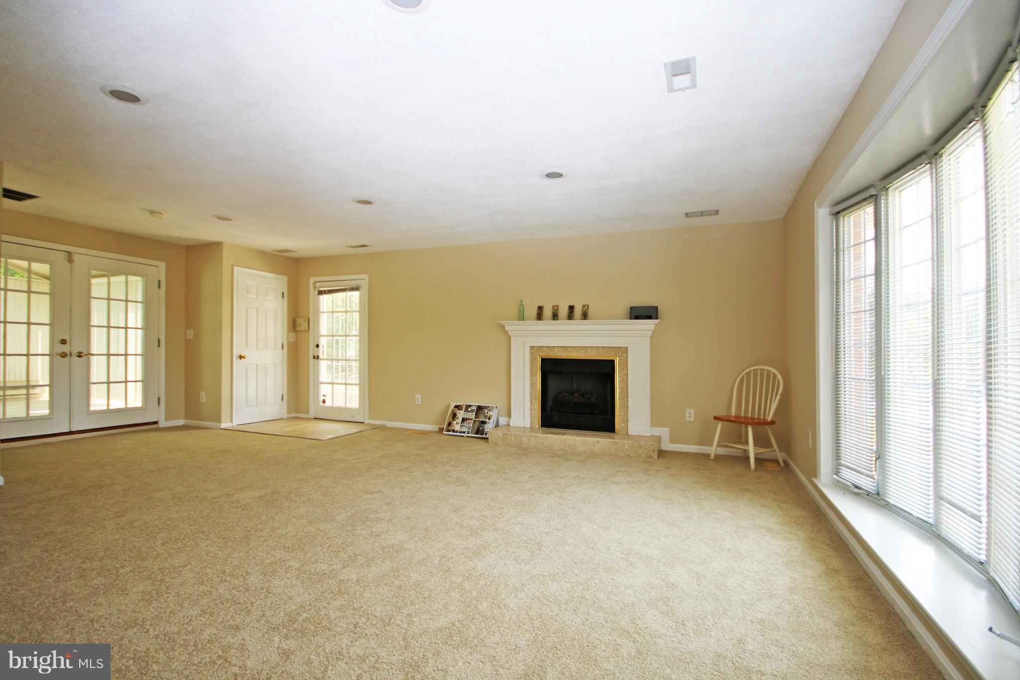 14308 South Springfield Road Brandywine, MD 20613 - Photo 2 of 26 Great Room