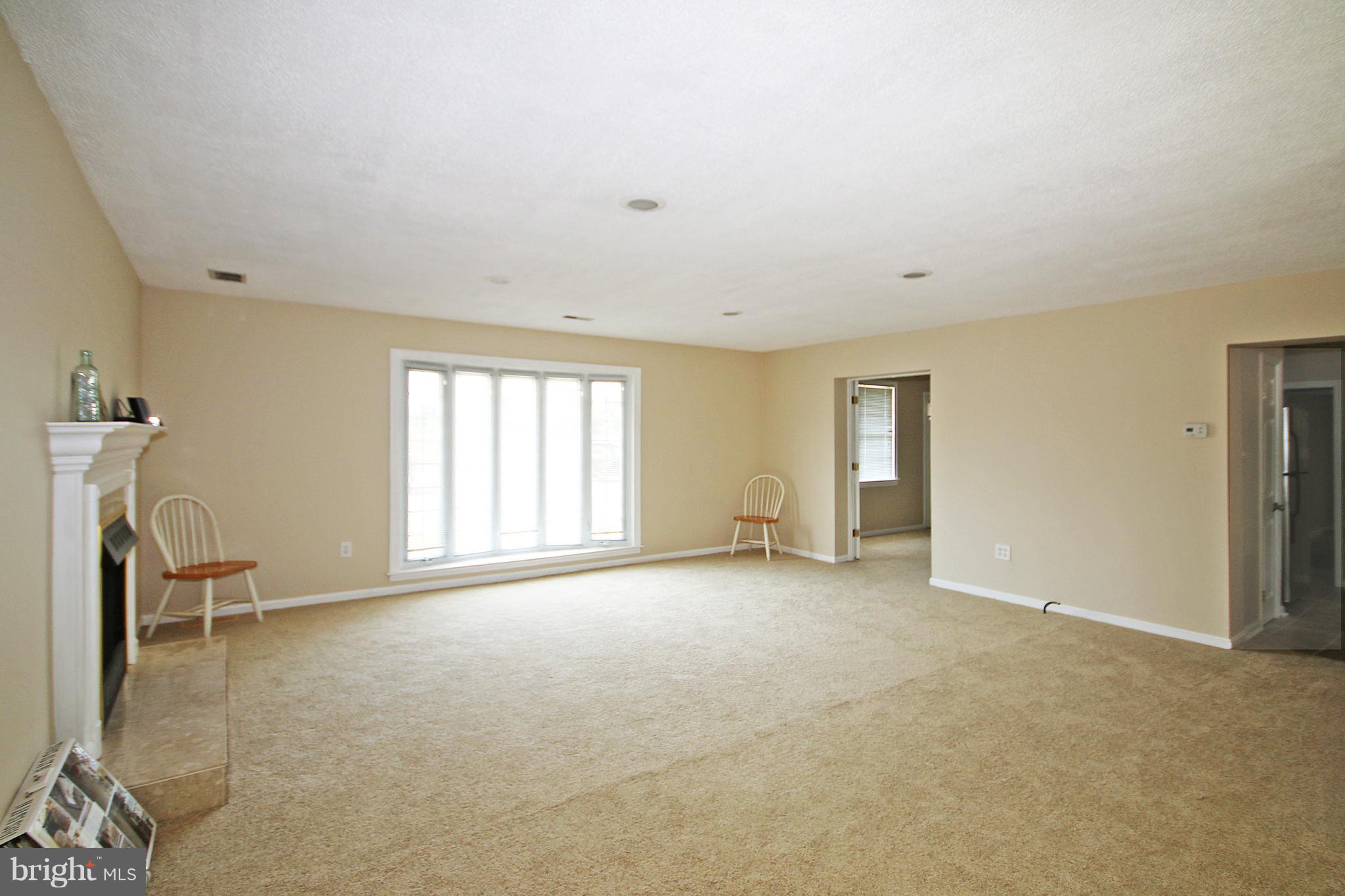 14308 South Springfield Road Brandywine, MD 20613 - Photo 3 of 26 Great Room
