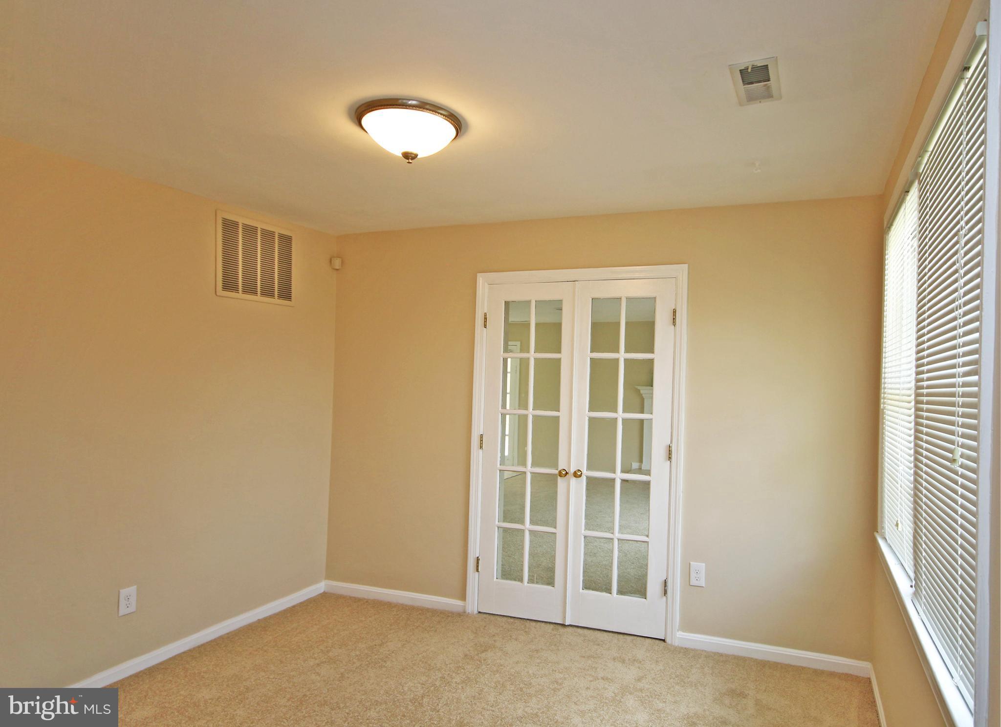 14308 South Springfield Road Brandywine, MD 20613 - Photo 6 of 26 Dining Room