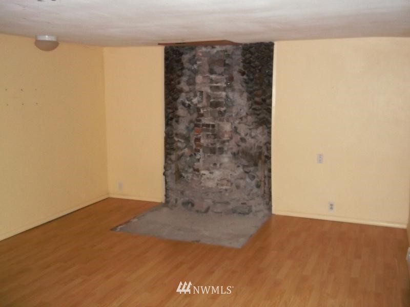 20201 Crystal Springs Road Granite Falls, WA 98252 - Photo 3 of 7 Gallery Image 3