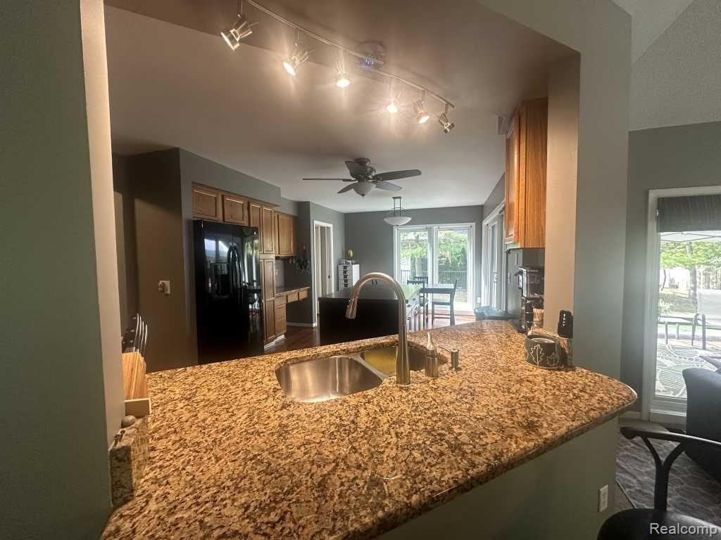 44574 Danbury Road Canton, MI 48188 - Photo 16 of 50 Gallery Image 16