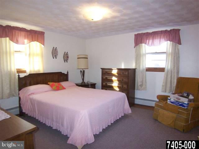945 Stonewood Road York, PA 17402 - Photo 11 of 25 Gallery Image 11