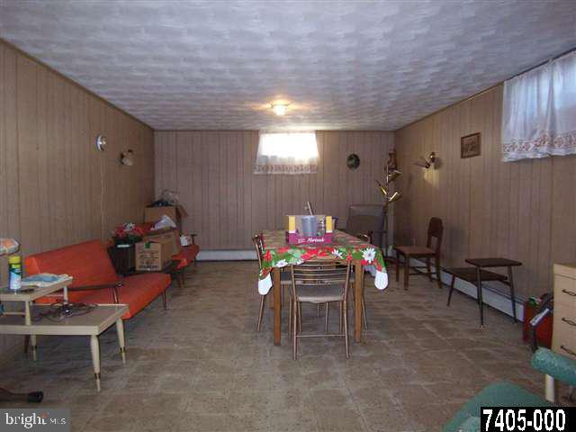 945 Stonewood Road York, PA 17402 - Photo 15 of 25 Gallery Image 15