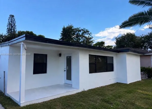 $488,000 | 2324 Service Road, Opa-Locka, FL 33054