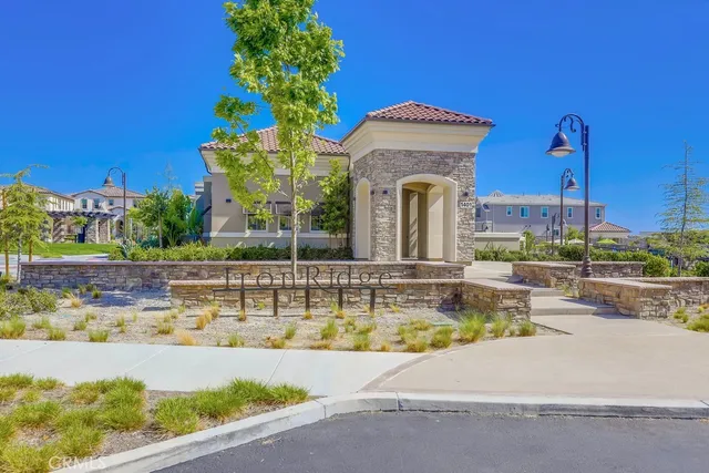 $1,149,000 | 104 Alder Ridge, Lake Forest, CA 92610