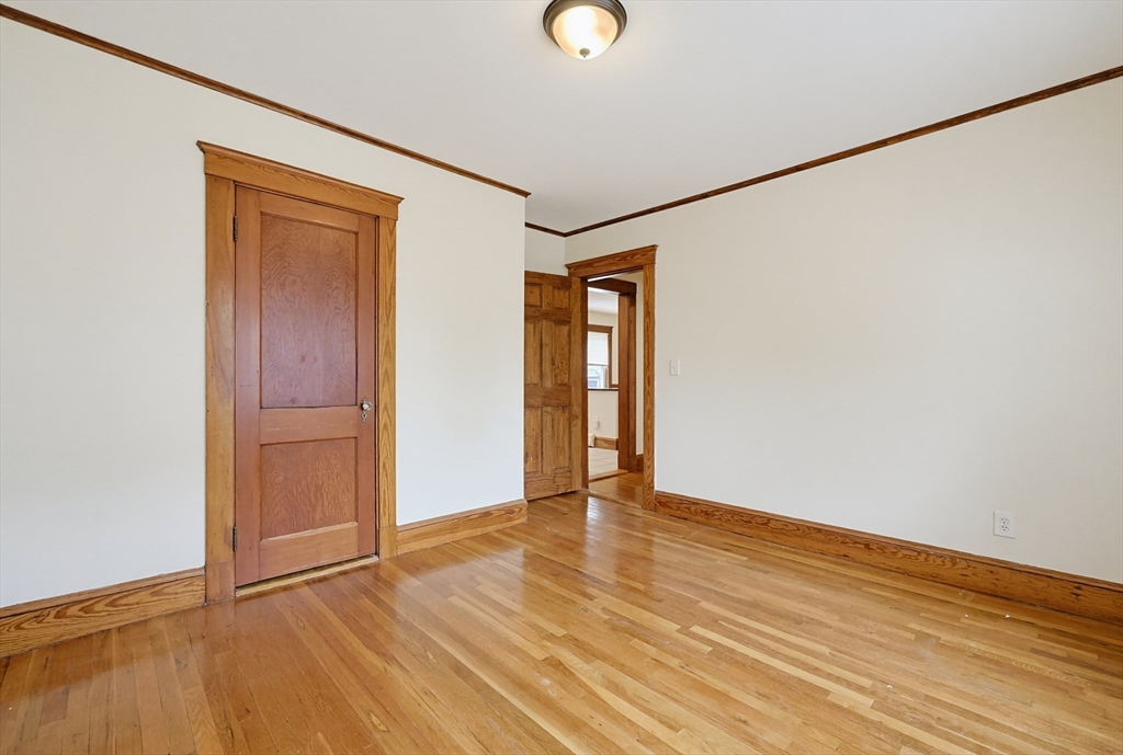 1096 Main Street, Unit 3 Waltham, MA 02453 - Photo 22 of 30