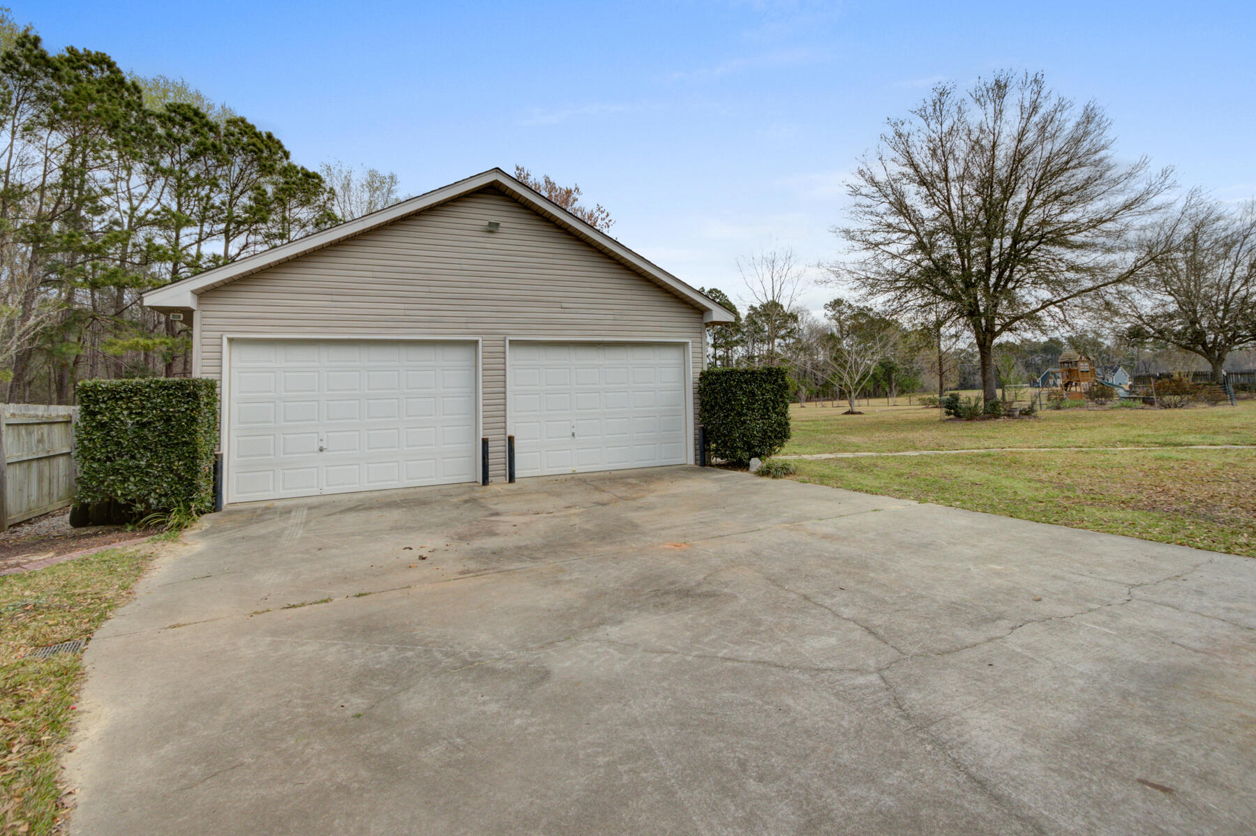 139 Travis Hill Road Moncks Corner, SC 29461 - Photo 31 of 44 139 Travis Hill Rd, Moncks Corner SC (31
