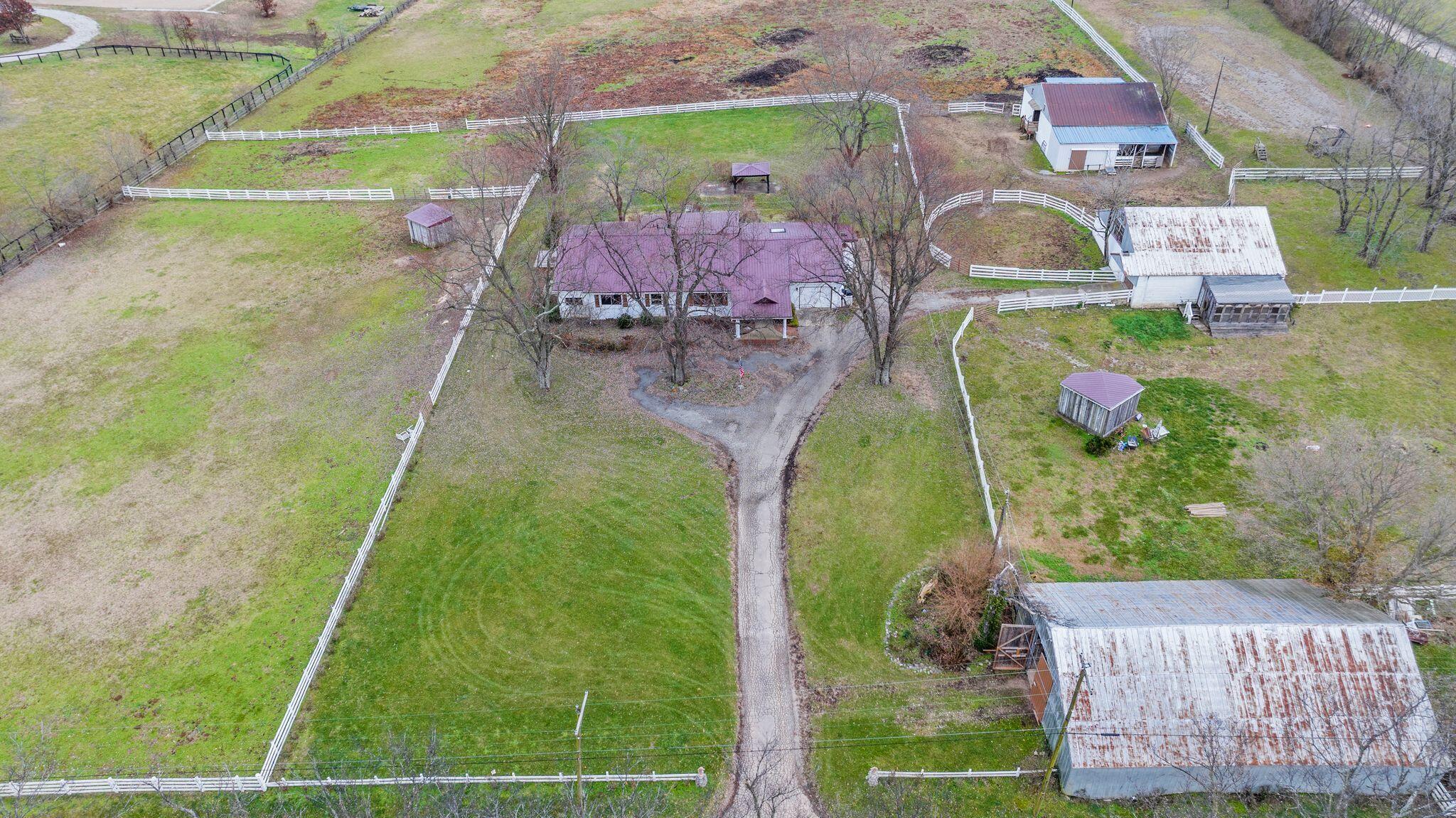 3520 Combs Ferry Road Lexington, KY 40509 - Photo 6 of 105 65_DJI_20241214015535_0130_D