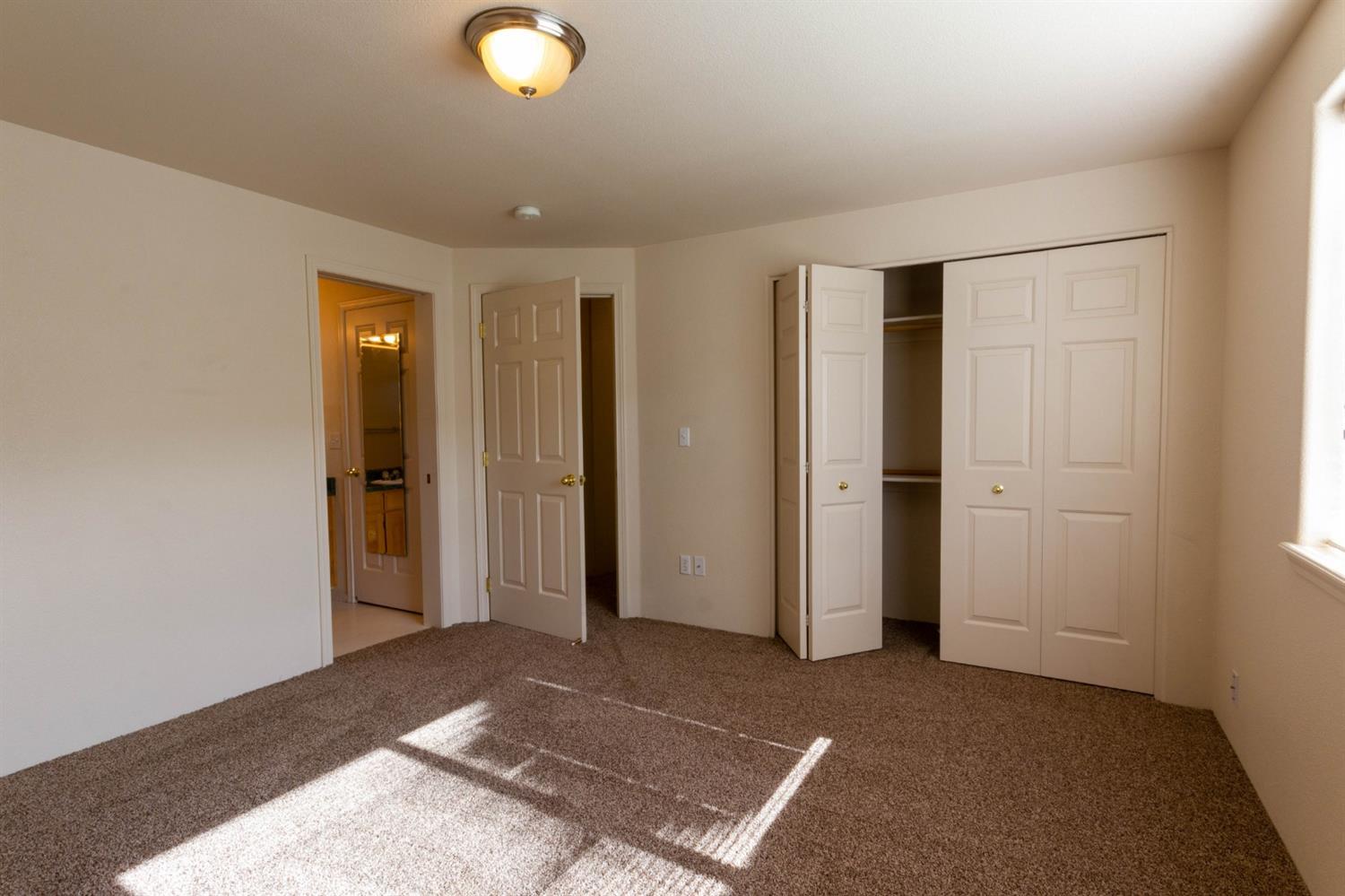 415 St Clair Way Eagle Point, OR 97524 - Photo 7 of 22 Additional Photo