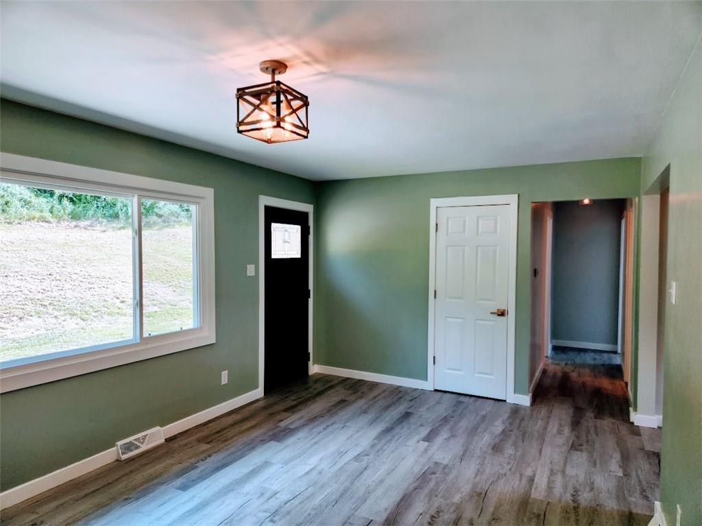 623 Sohn Road Aliquippa, PA 15001 - Photo 3 of 30 Gallery Image 3