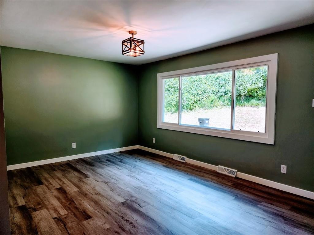 623 Sohn Road Aliquippa, PA 15001 - Photo 5 of 30 Gallery Image 5