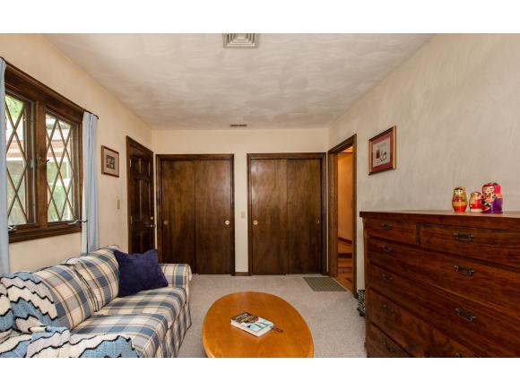 7 Hemlock Street Windham, NH 03087 - Photo 23 of 31