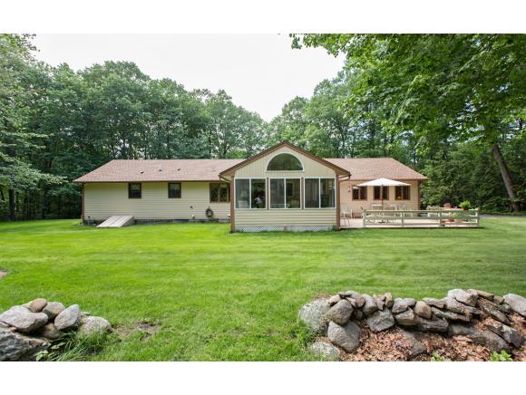 7 Hemlock Street Windham, NH 03087 - Photo 6 of 31