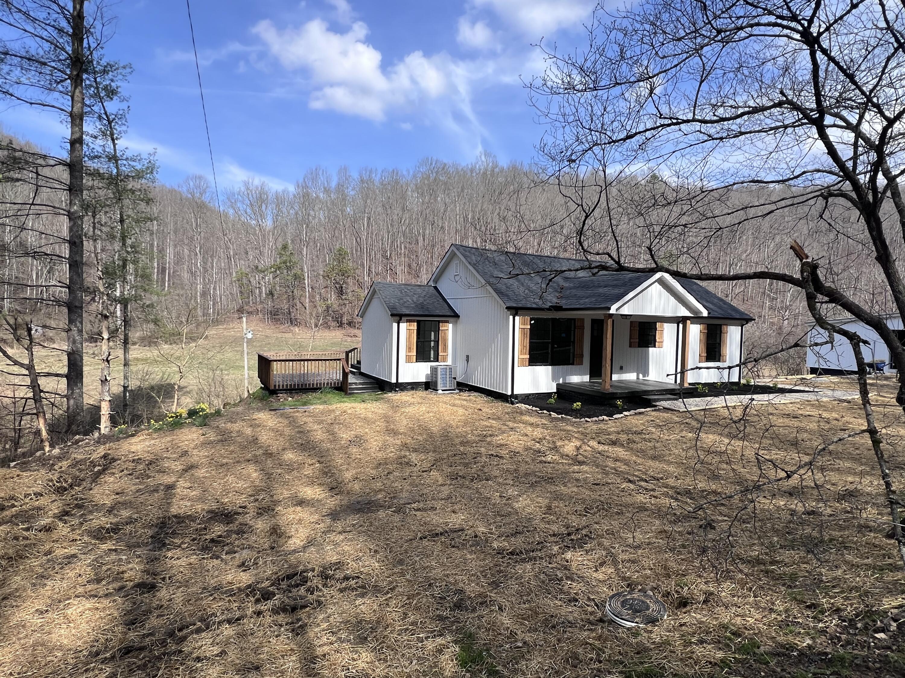 230 Elisha Branch Road McKee, KY 40447 - Photo 14 of 51 IMG_1445