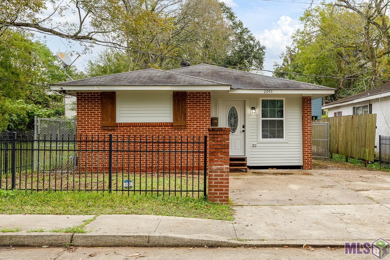 2045 Kansas Street Baton Rouge, LA 70802 - Photo 2 of 19