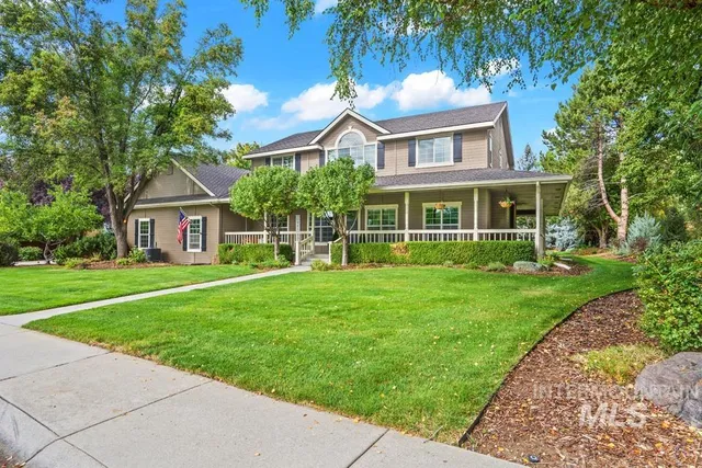 $1,050,000 | 2231 North Parkforest Way, Eagle, ID 83616