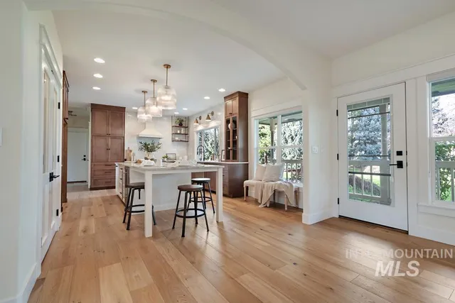 $1,100,000 | 2231 North Parkforest Way, Eagle, ID 83616