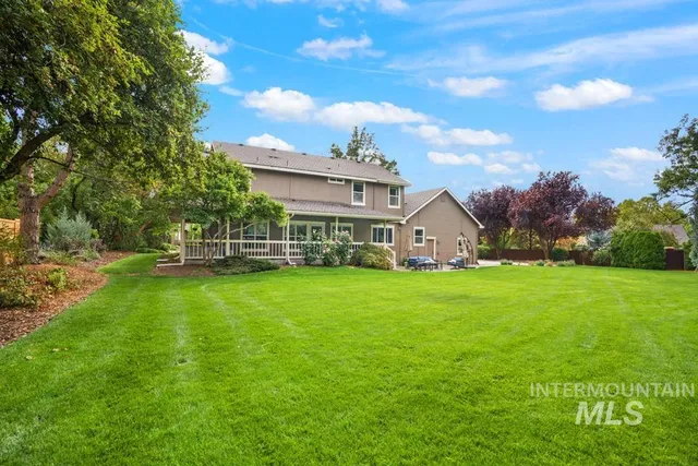 $1,100,000 | 2231 North Parkforest Way, Eagle, ID 83616