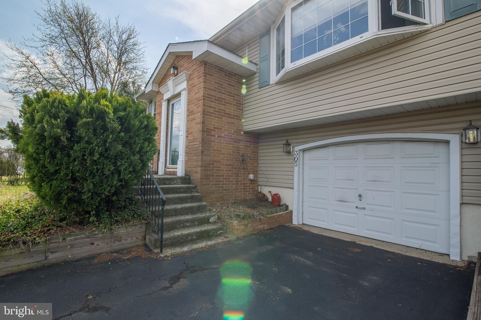 305 Meadowcroft Road West Deptford, NJ 08096 - Photo 3 of 22 Gallery Image 3