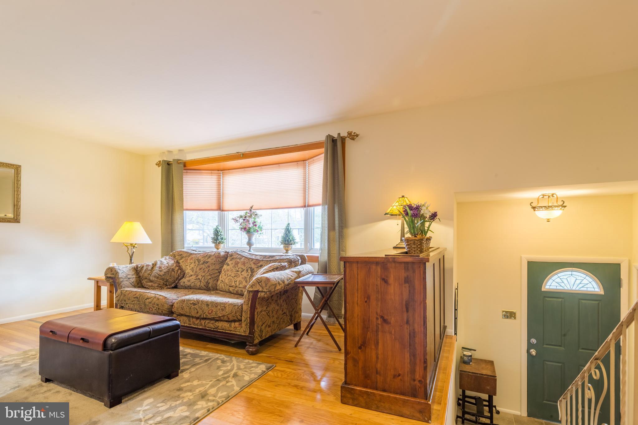 305 Meadowcroft Road West Deptford, NJ 08096 - Photo 5 of 22 Gallery Image 5