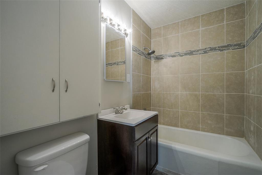 5405 Woodson Road Raytown, MO 64133 - Photo 15 of 27 Gallery Image 15