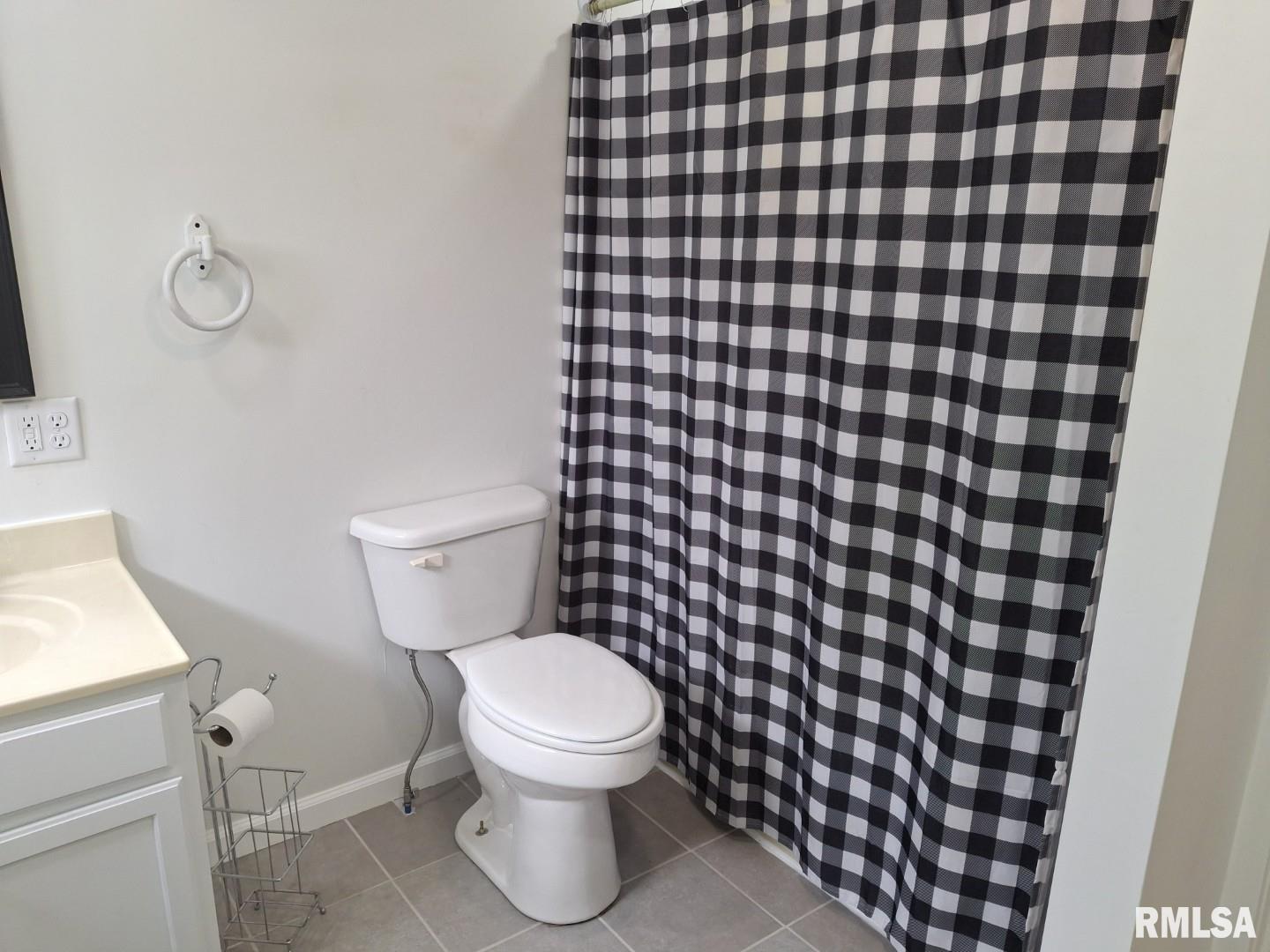 476 West Myrtle Street Canton, IL 61520 - Photo 17 of 33