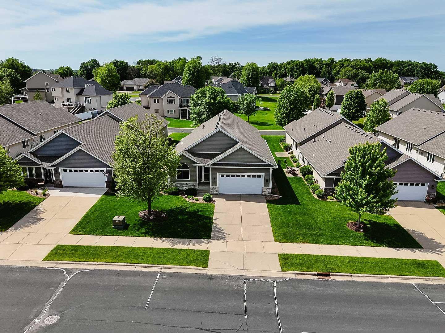 1506 3rd Street Southeast New Prague, MN 56071 - Photo 1 of 26