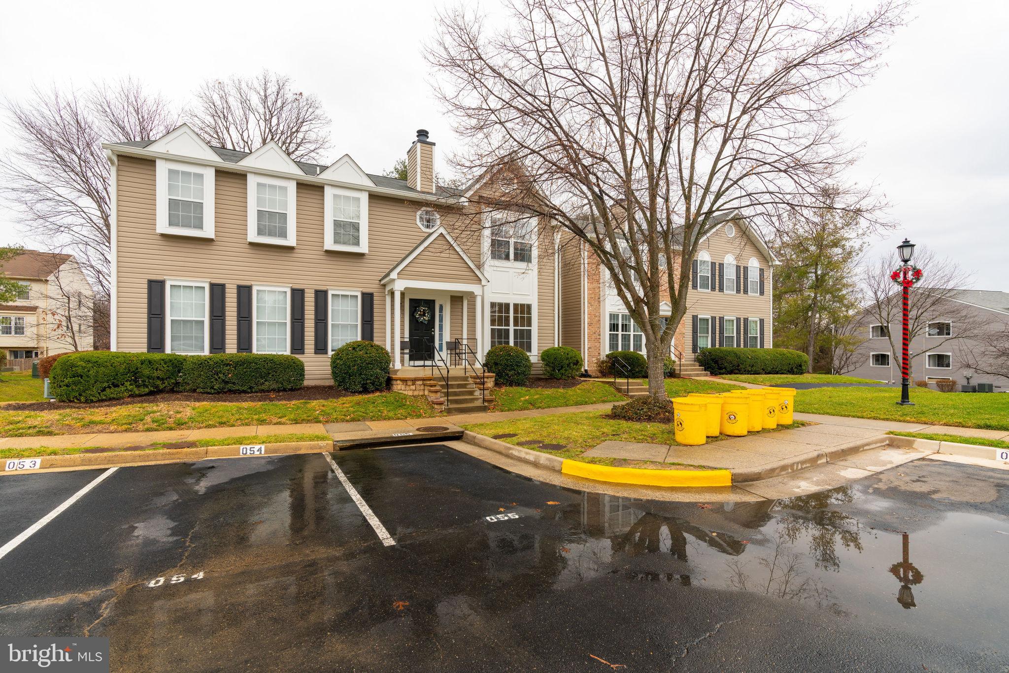 7800 D Harrowgate Circle, Unit 130 Springfield, VA 22152 - Photo 2 of 48 Gallery Image 2