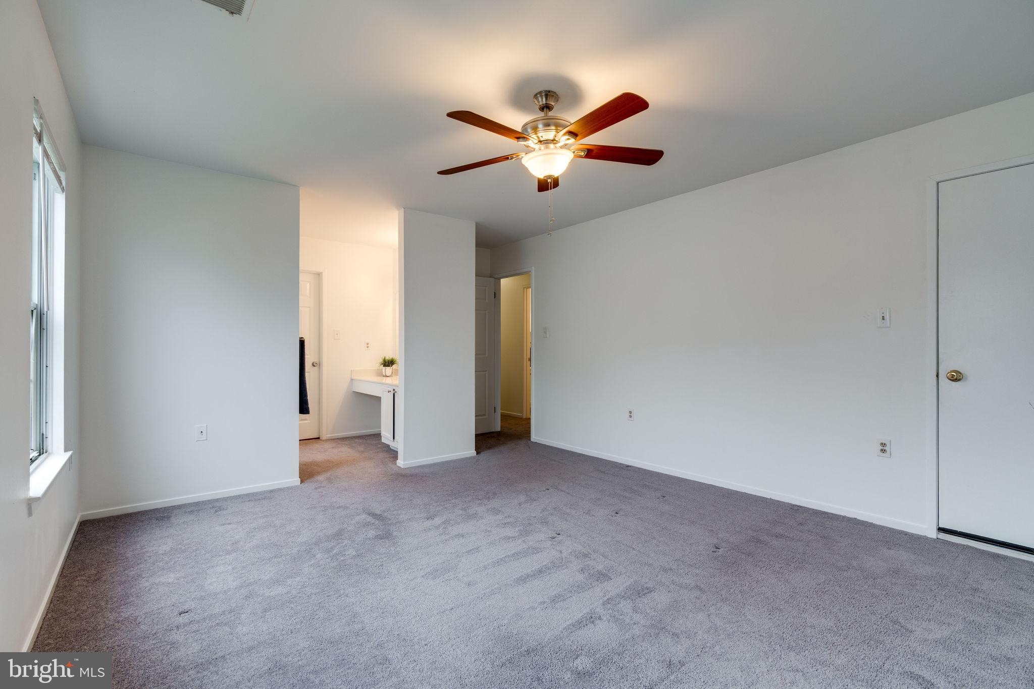 7800 D Harrowgate Circle, Unit 130 Springfield, VA 22152 - Photo 26 of 48 Large master bedroom ensuite