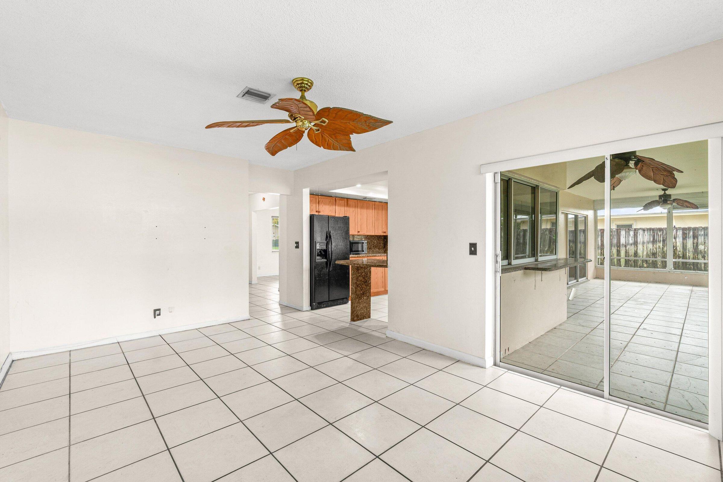 921 Southwest 11th Terrace Boca Raton, FL 33486 - Photo 12 of 26 921PIC13