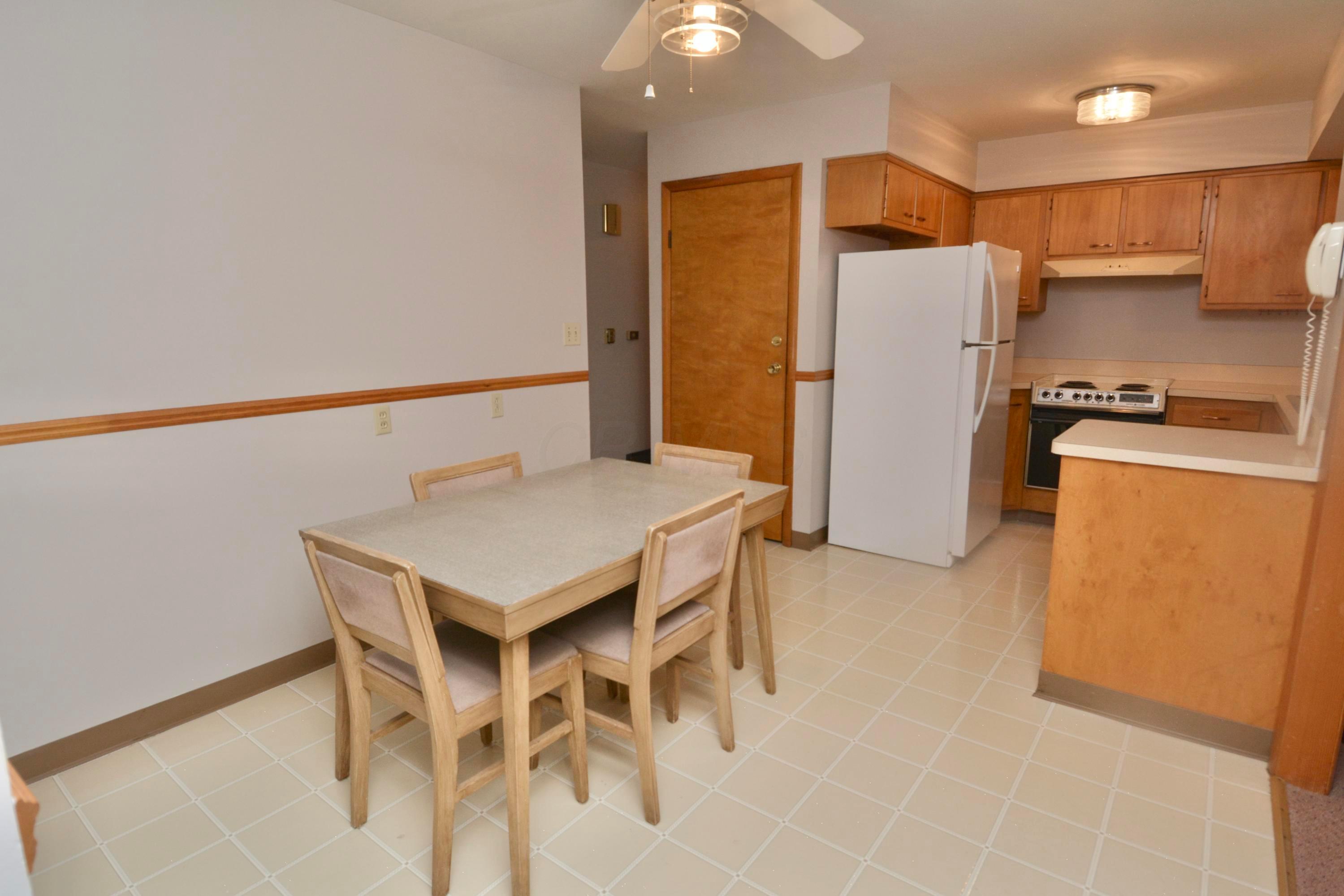 1082 Fordham Road Columbus, OH 43224 - Photo 14 of 35 Gallery Image 14