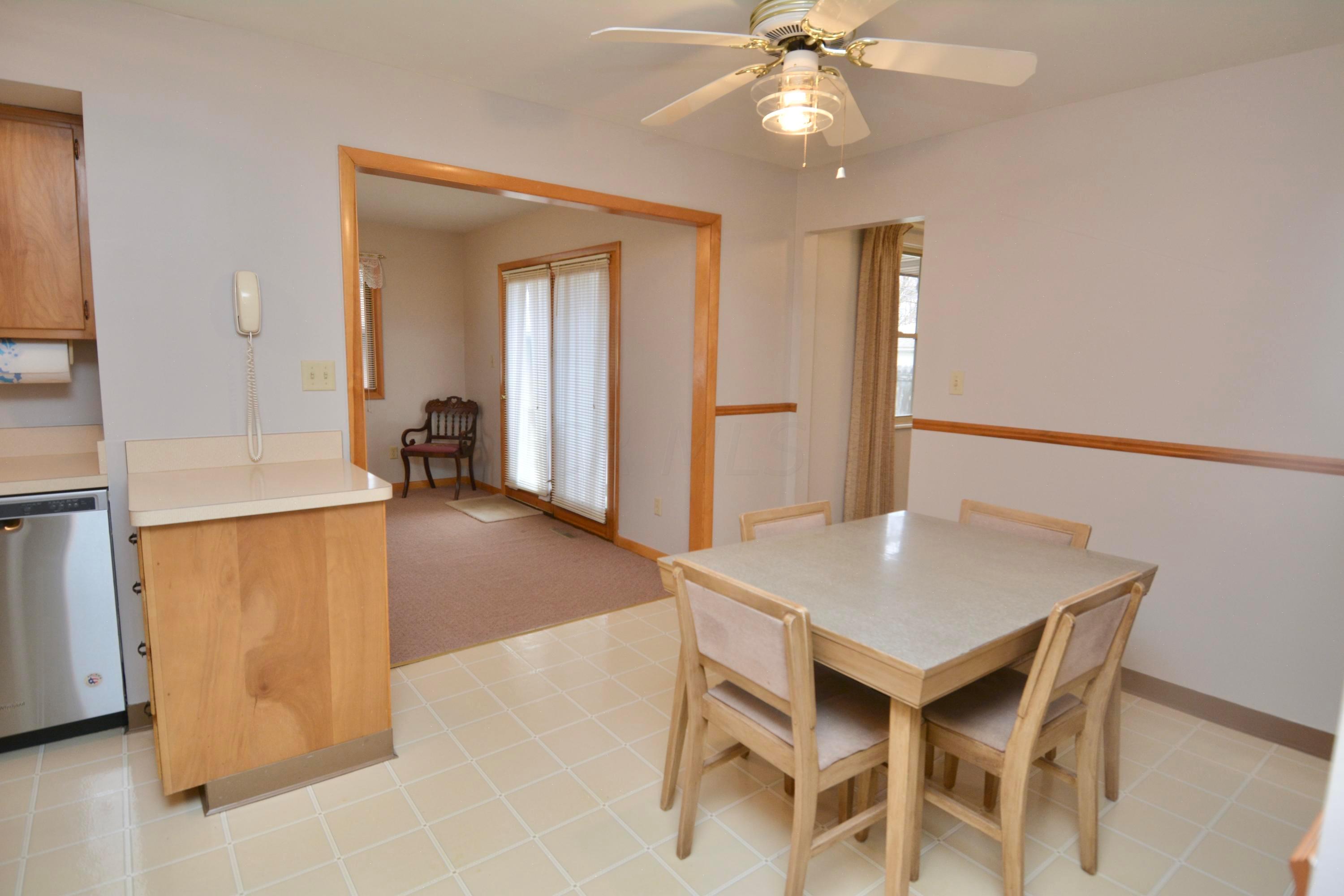1082 Fordham Road Columbus, OH 43224 - Photo 19 of 35 Gallery Image 19