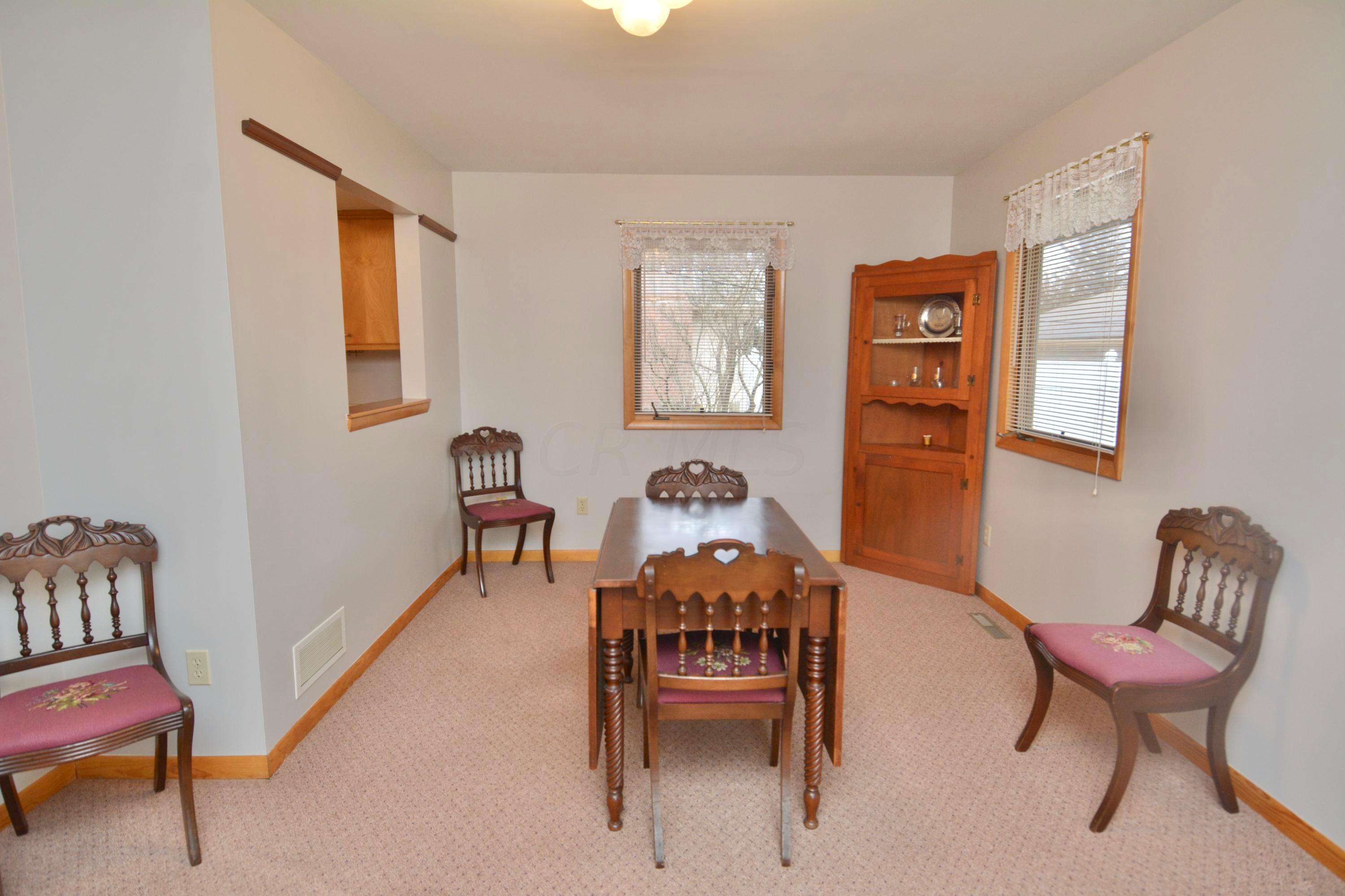 1082 Fordham Road Columbus, OH 43224 - Photo 23 of 35 Gallery Image 23