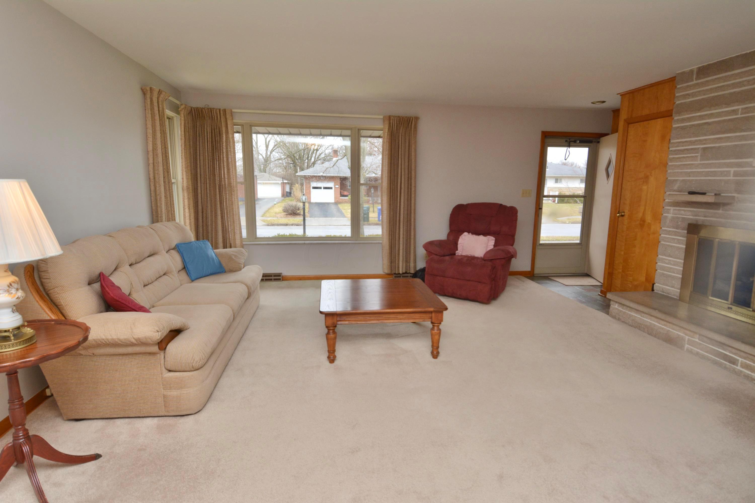 1082 Fordham Road Columbus, OH 43224 - Photo 8 of 35 Gallery Image 8