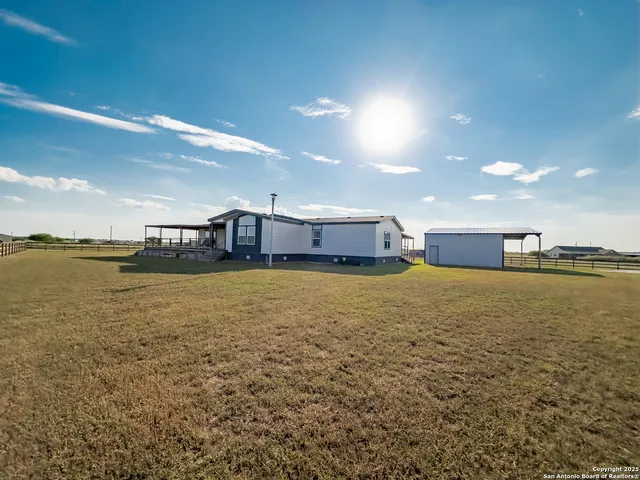 $450,000 | 193 Shady Hollow Road, Victoria, TX 77904