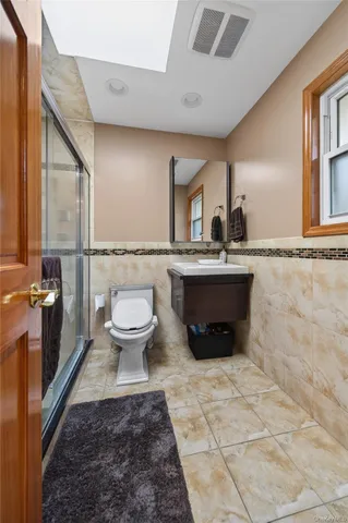 $1,649,000 | 1 Peppermill Road, Roslyn, NY 11576