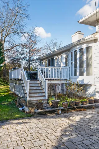 $1,649,000 | 1 Peppermill Road, Roslyn, NY 11576