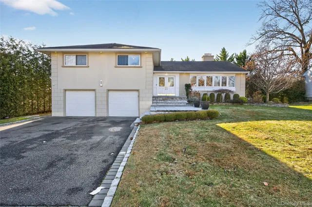 $1,649,000 | 1 Peppermill Road, Roslyn, NY 11576