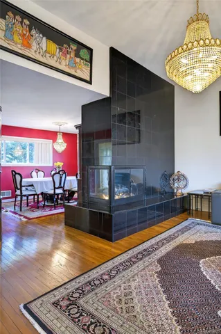 $1,649,000 | 1 Peppermill Road, Roslyn, NY 11576