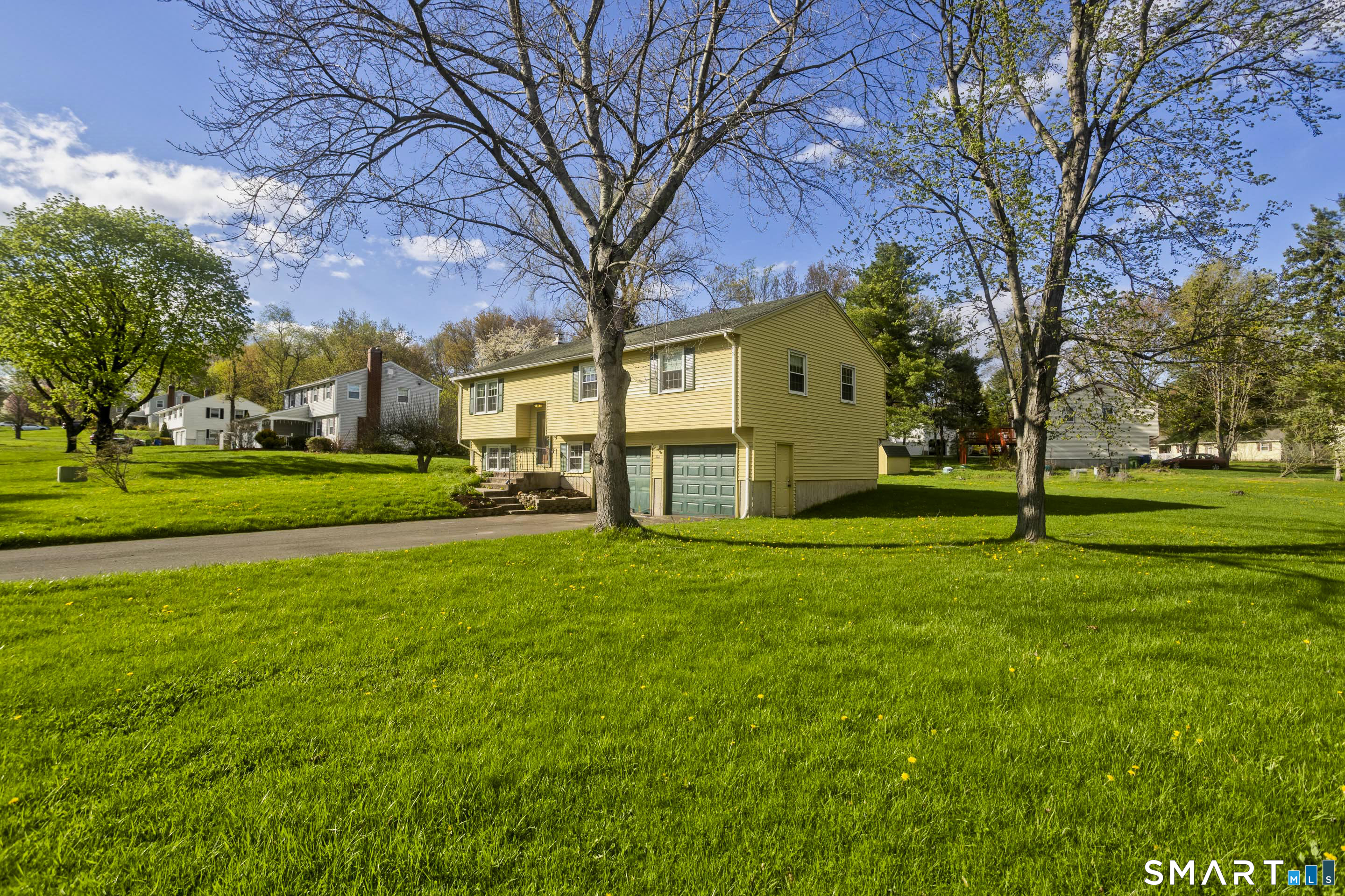 4 Winthrop Road Windsor, CT 06095 - Photo 4 of 37