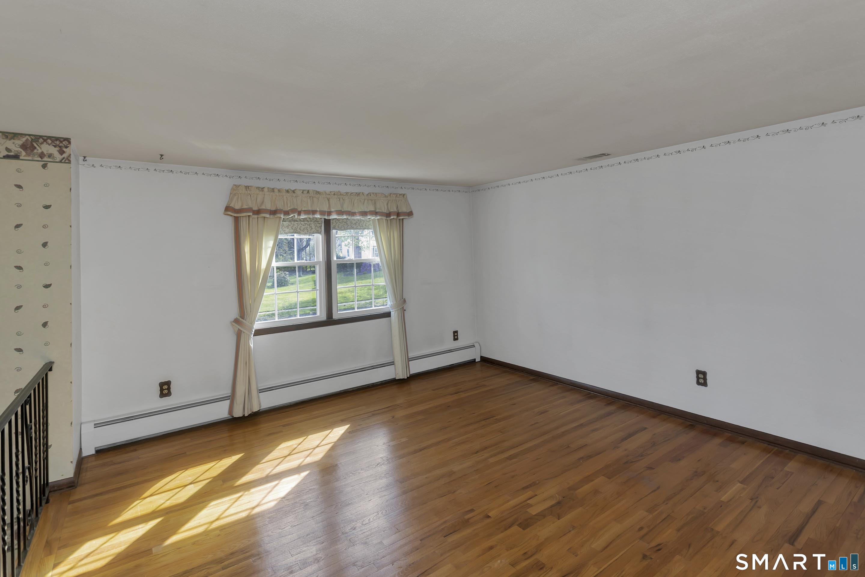 4 Winthrop Road Windsor, CT 06095 - Photo 6 of 37